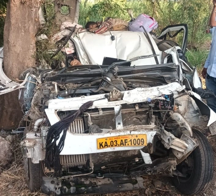 Tragic Belagavi crash: family of three dies near Raibag
