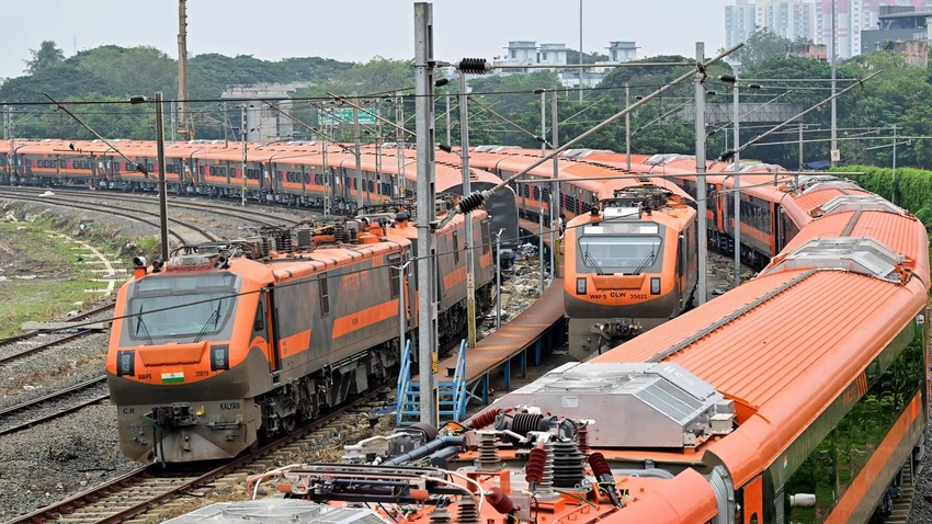 Rail fares rise: 1 paisa/km beyond 215 km, 2 paise/km for others