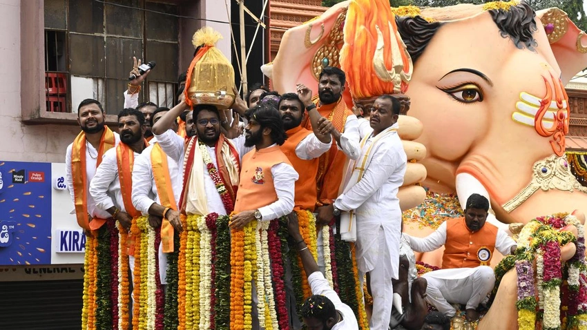 Record-Breaking ₹39 Lakh Balapur Laddu Auction Mirrors Hyderabad's Growth
