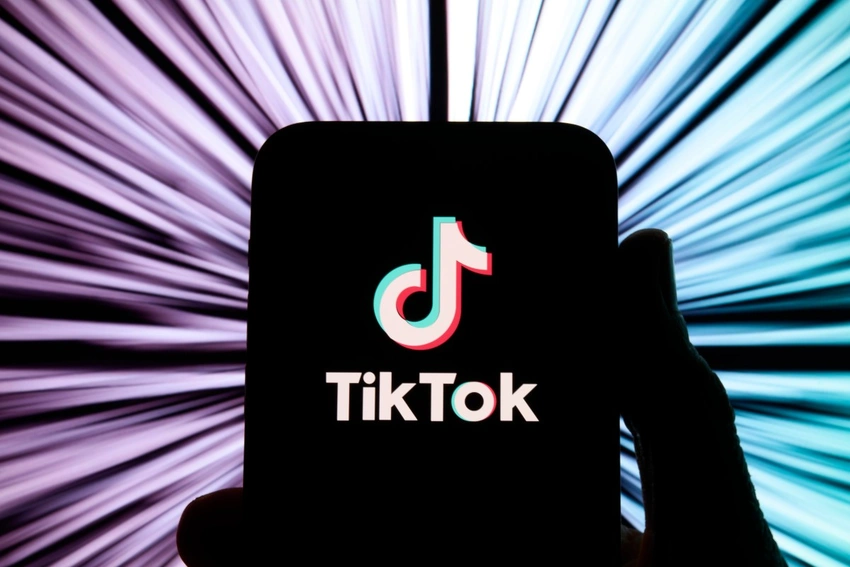 TikTok’s AI Shopping Assistant: Your Next Impulse Buy?
