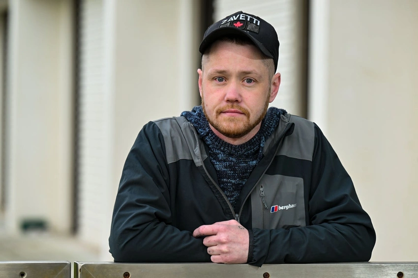 Leeds hospital stand-down: Patient's kindness halts bomber; George Medal awarded