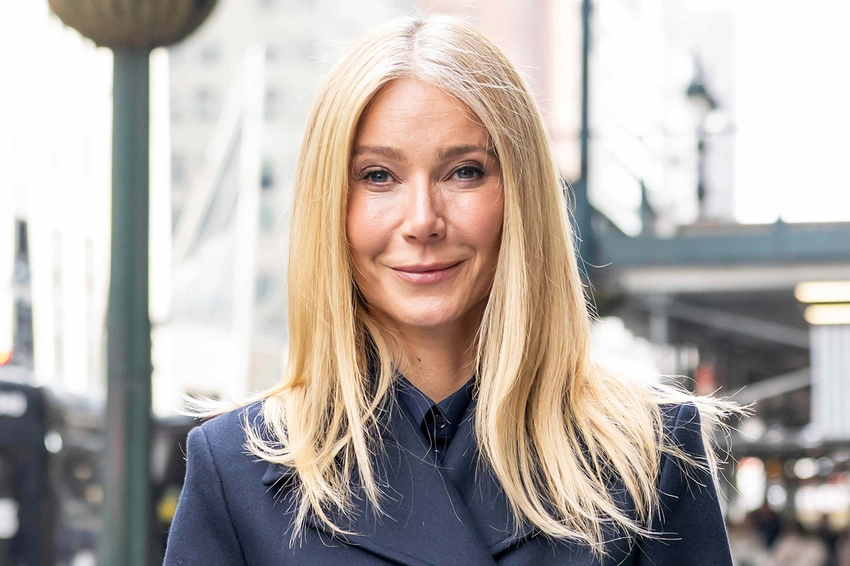 Forget the Stiff Skinnies: Why Baggy Jeans Are the New Dress Code Hero