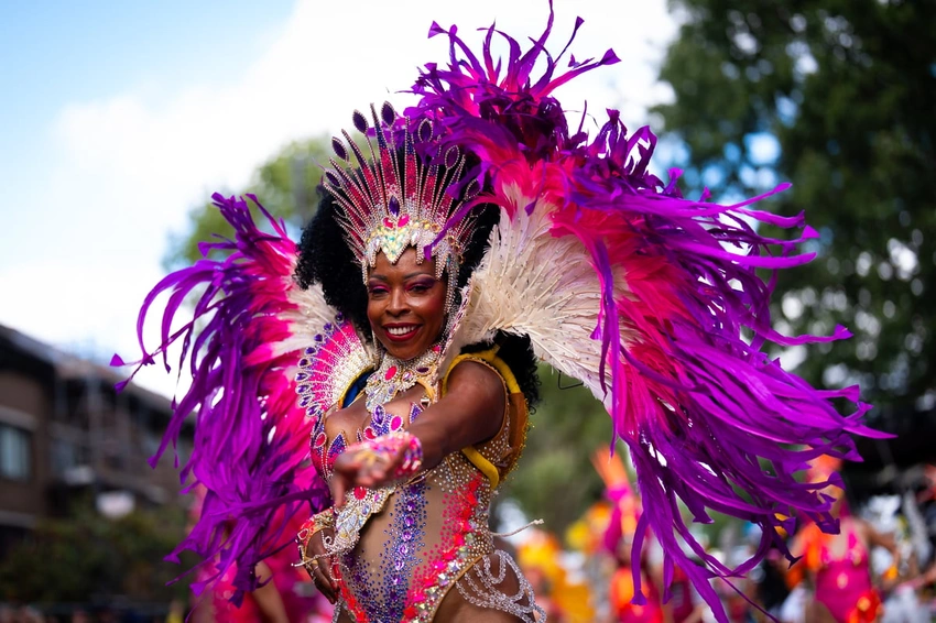 Tragedy at Notting Hill Carnival: Man Dies After Canal Incident
