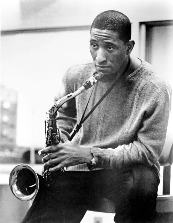 Jazz Legend Sonny Rollins, the 'Saxophone Colossus,' Dies at 95