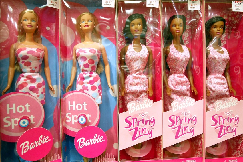 Barbie Dream Fest in Florida labeled a disaster as fans erupt