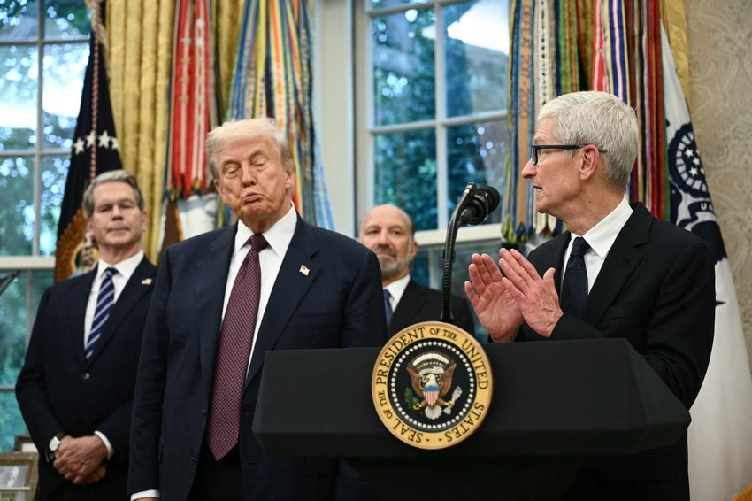 Trump Touts Apple-Intel Chip Deal for US Manufacturing Boost!