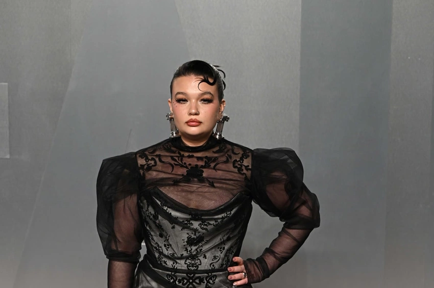 Lola Young's Surprise Return Electrifies Reading Festival