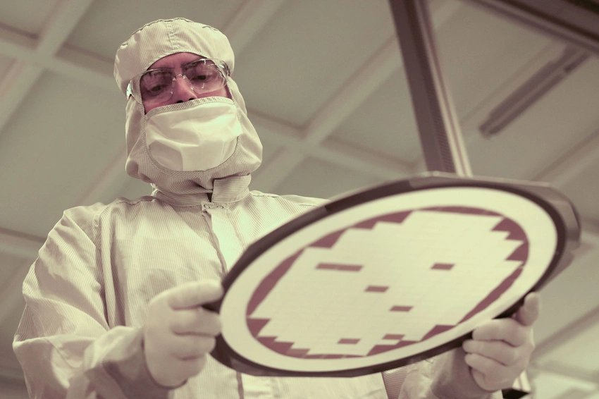 The Hardware Nerd's Revenge: Why Intel’s Massive AI Bet Could Cost You