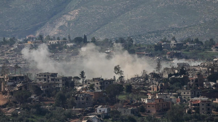 Lebanon Hit as Israeli Strikes Kill 14 Amid Ceasefire Tension