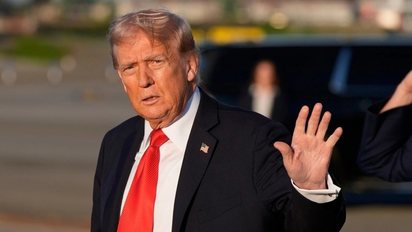 Trump Hikes EU Auto Tariffs to 25%; U.S.-EU Trade Tensions Rise