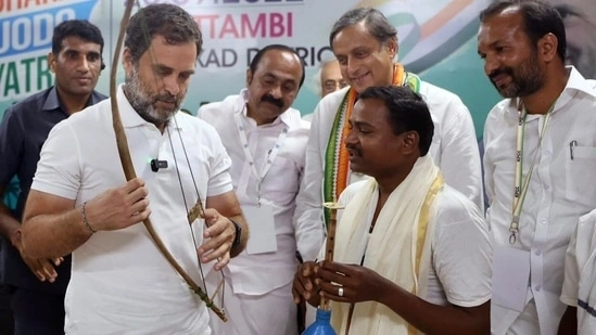 Tharoor Skips Key Kerala Poll Meet, Sparking Rift Rumors Ahead of 2026 Polls