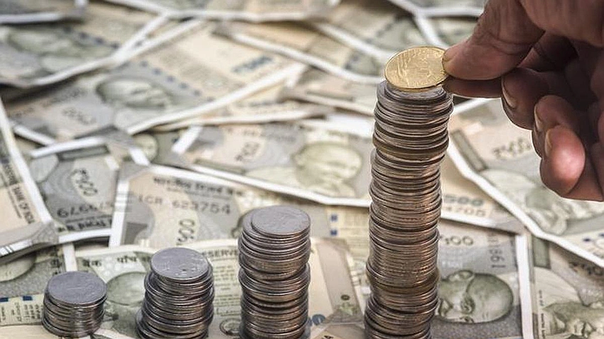 Nifty50 tops 25,650 as Sensex climbs 300+, rupee steadies around 88.62