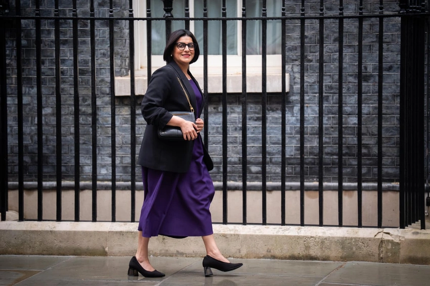 Home Secretary vs. No 10: Mike Tapp's Future Hangs in Balance!