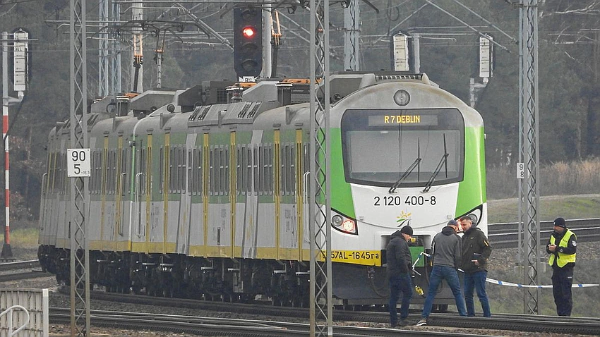 Poland Blames Russia for Rail Attacks, Vows Strong Response