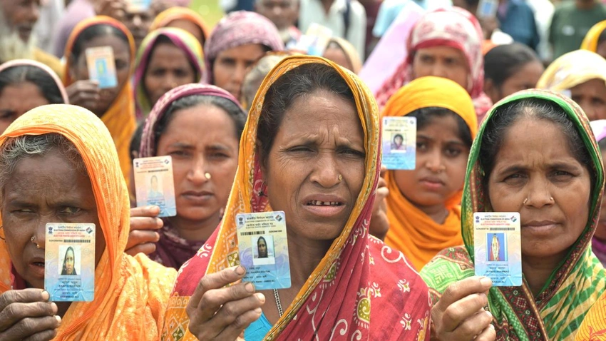 Kerala: Women Outvote Men in Ernakulam District Elections