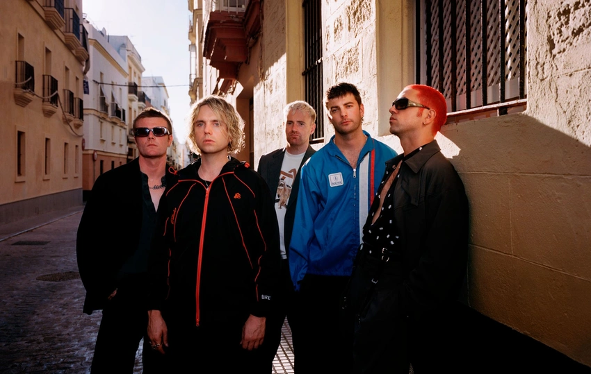 Fontaines DC's 'Dopamine Chamber': A Gloomy Triumph!
