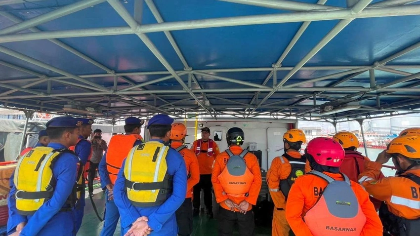 Indonesia Ferry Fire: 5 Dead, 41 Missing in Horrific Sea Tragedy