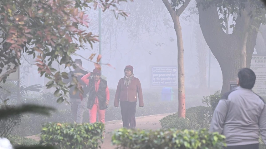 Delhi Lifts GRAP IV Restrictions as Air Quality Stays Very Poor