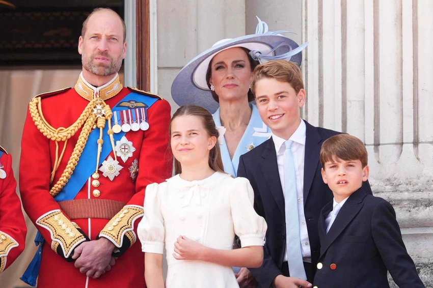 Kate & Kids: The Royal Family's Most Adorable Matching Moments!