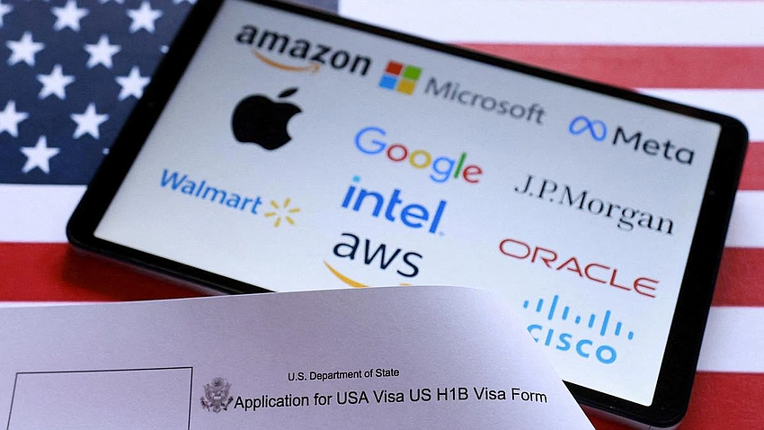US Chamber Sues Trump Admin Over $100,000 H-1B Fee