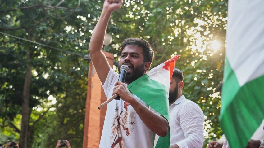 CJP Leader Slams Maharashtra Police Over 'Dictatorial' Protest Notices 🚨