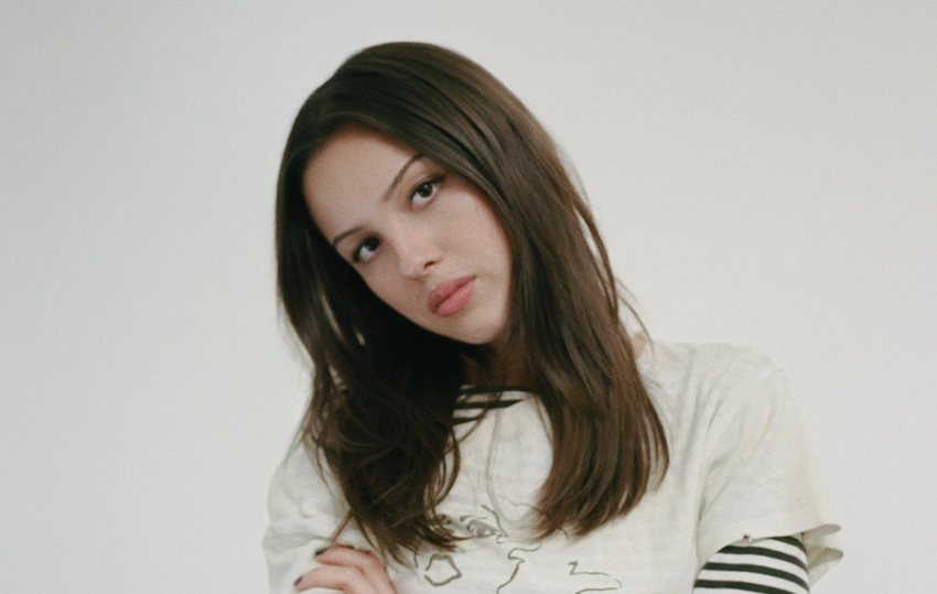 Olivia Rodrigo Dishes on New Album, Parents & Yacht Rock Surprise 🎤