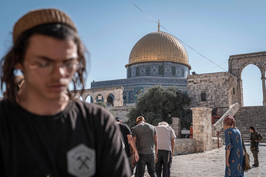 Jordan Warns: Jerusalem's Holy Site Faces 'Imminent' Takeover, Risking Conflict!
