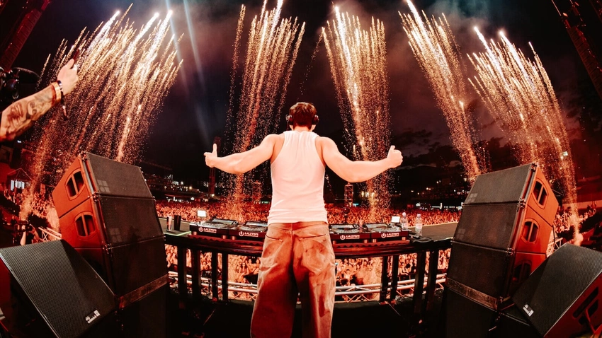 Front Row for Rent: Is the VIP Takeover Ruining Music Festivals?