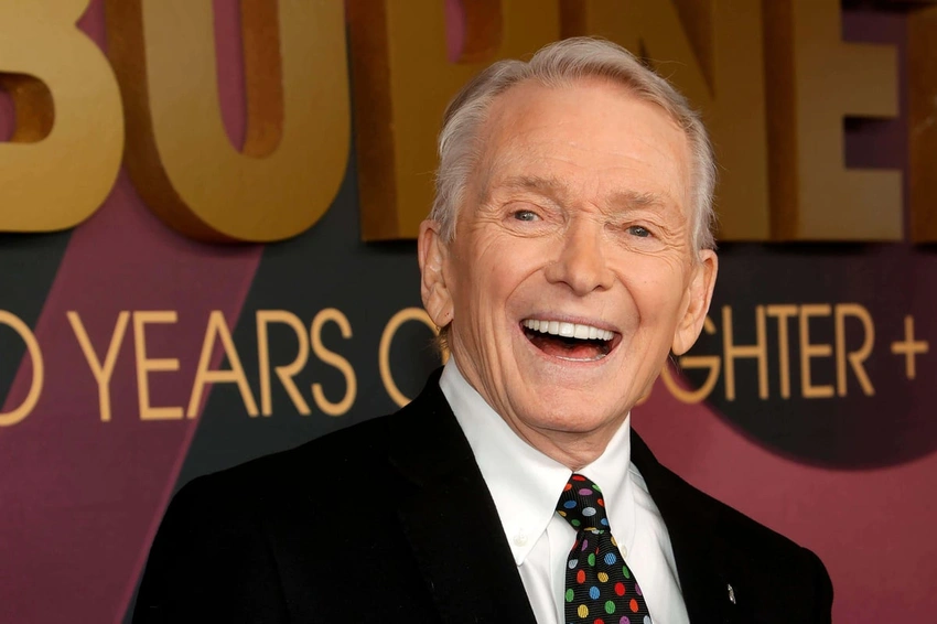 Bob Mackie, Legendary Designer Behind Cher's Iconic Looks, Dies at 87 🌟