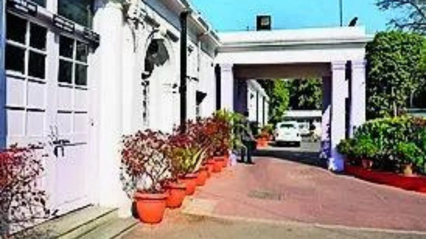 Congress Faces Delhi Office Eviction Notices, Calls Govt Silence
