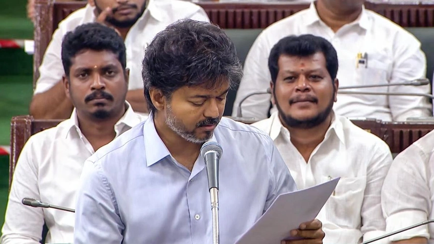 TN Assembly Speaker Expunges Anti-Karunanidhi Remarks; Vijay Apologizes!