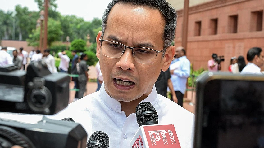 Sarma’s ‘Pakistani agent’ slam against Gogoi sparks Assam political clash