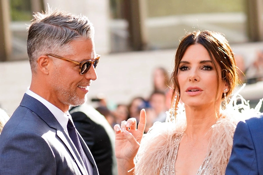 Sandra Bullock Breaks Silence on Partner's "Traumatic" ALS Battle