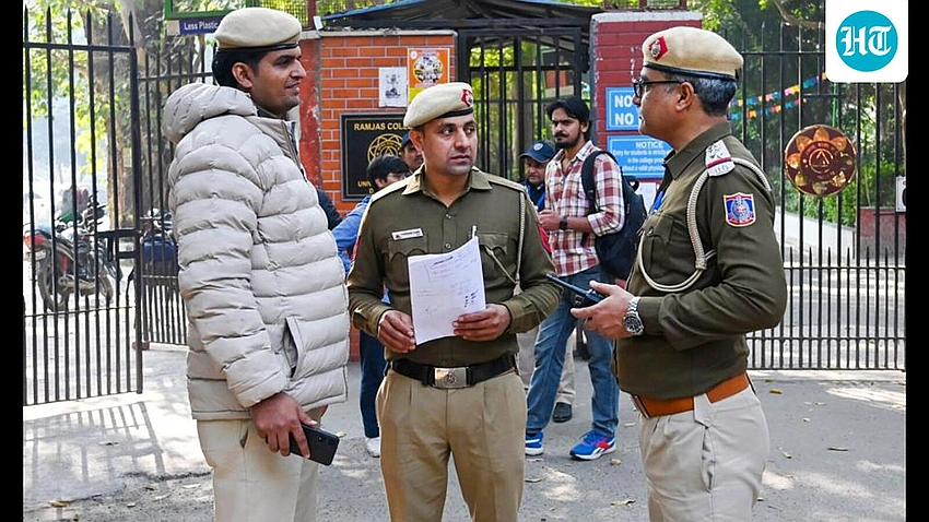 Bomb threats strike 3 Delhi schools; police launch manhunt