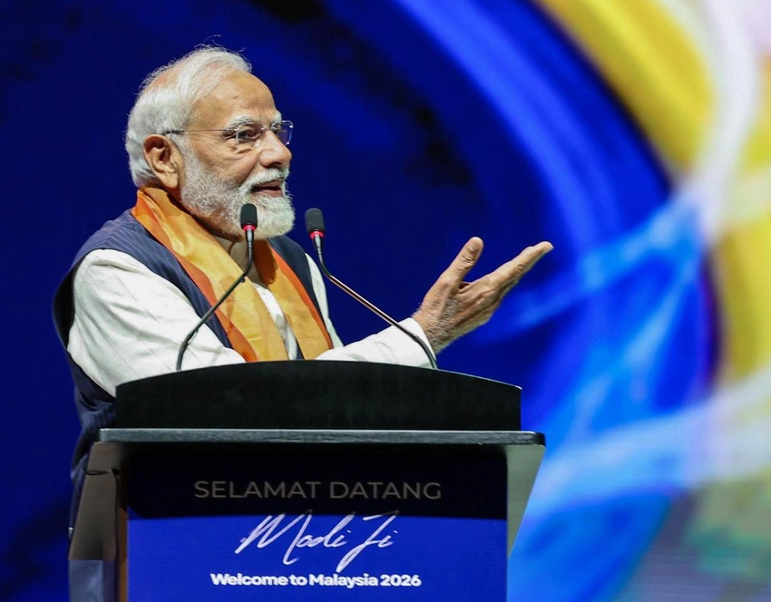 Modi, Anwar Ibrahim discuss defence, economy in Malaysia