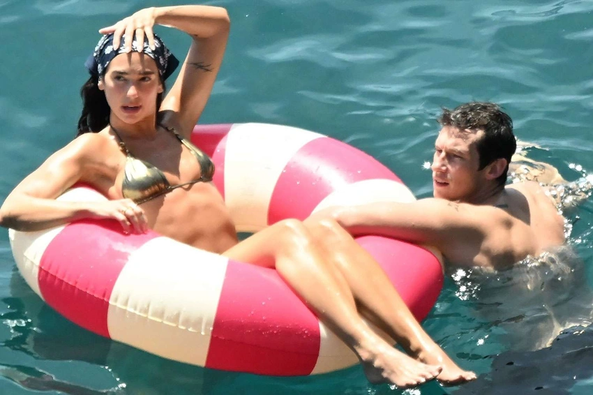 Dua Lipa & Callum Turner: Italian Honeymoon Bliss! 💖