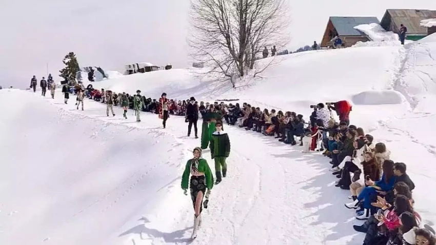 A Fashionable Misstep in Gulmarg by Shivan & Narresh