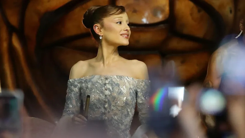 Australian Man Jailed in Singapore for Grabbing Ariana Grande at Wicked Premiere