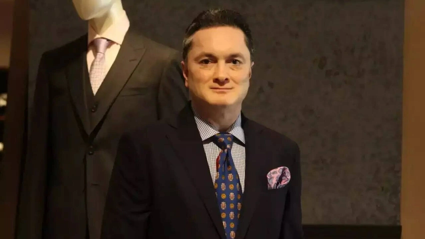 Raymond Chairman Gautam Singhania Injured in Maldives Speedboat Capsize, Recovering in Mumbai