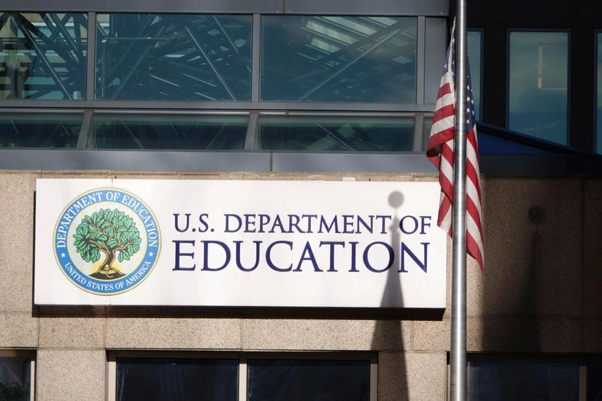 Student Loan Alert! 1% Interest Cut with Auto-Pay – Act by Sept. End!