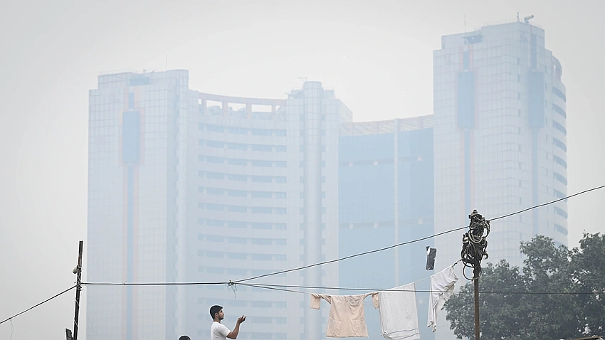 Delhi Cloud Seeding Trials Take Flight From Kanpur to Combat Pollution