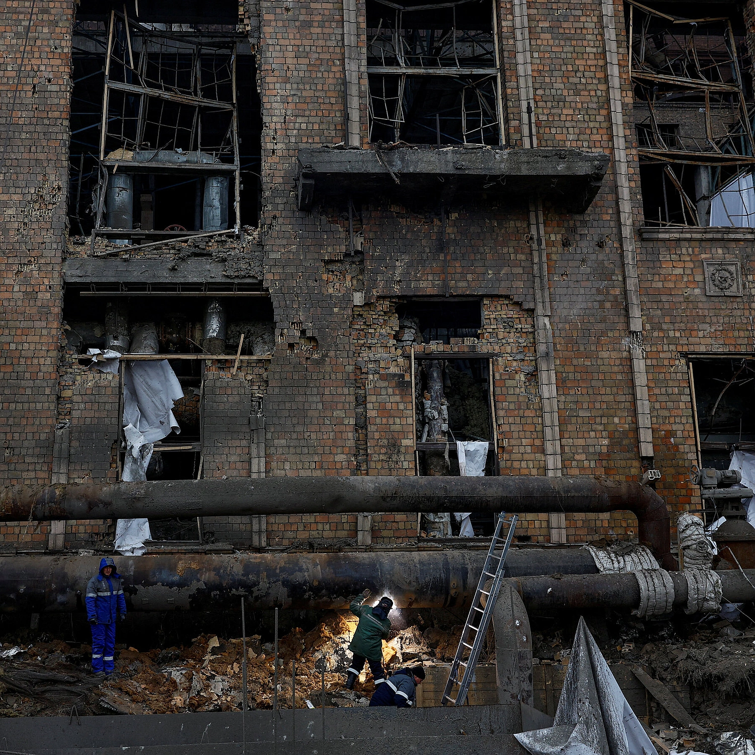 Second day of Ukraine-Russia peace talks in Abu Dhabi ends without breakthrough