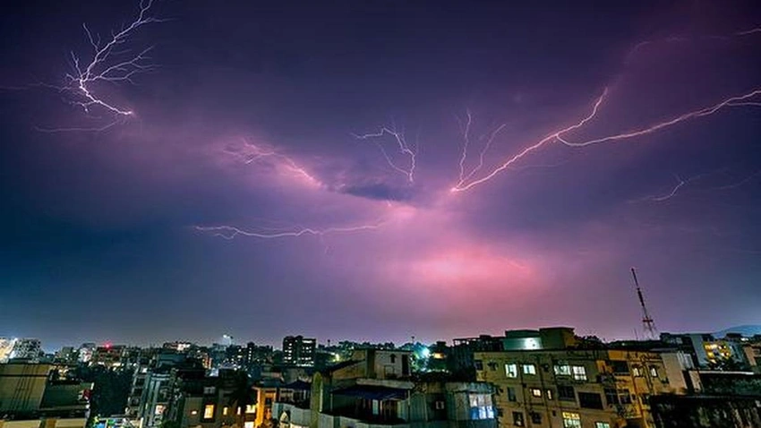 Odisha Under Red Alert: Heavy Rains Trigger Flooding & Closures!