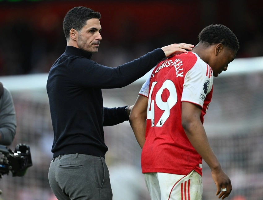 Sanchez concussion fears loom for Chelsea ahead of Nottingham Forest clash
