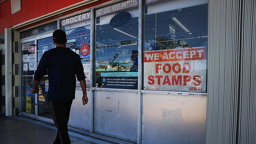 Trump pledges to keep food aid flowing as US shutdown drags on