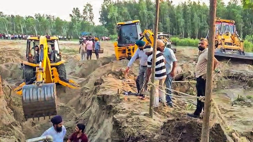 Four-Year-Old Rescued After Nine-Hour Borewell Rescue in Punjab