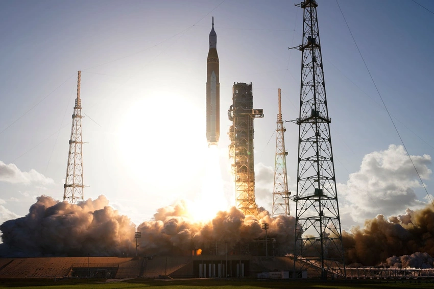 Artemis II Lifts Off: Four-astronaut Moon Mission En Route