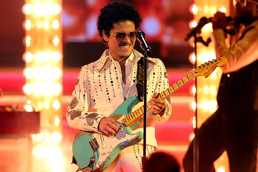 Bruno Mars Announces The Romantic World Tour — 40 Shows Across North America and Europe