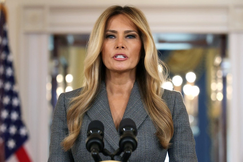 SNL Skewers Melania Epstein Remark in Sharp Cold Open