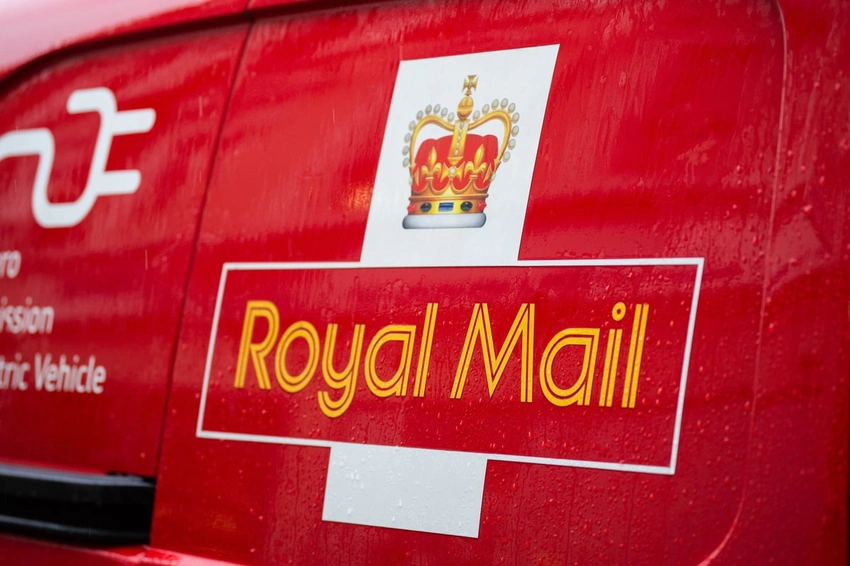 Royal Mail Workers Approve Pay Deal as Service Aims for a New Chapter